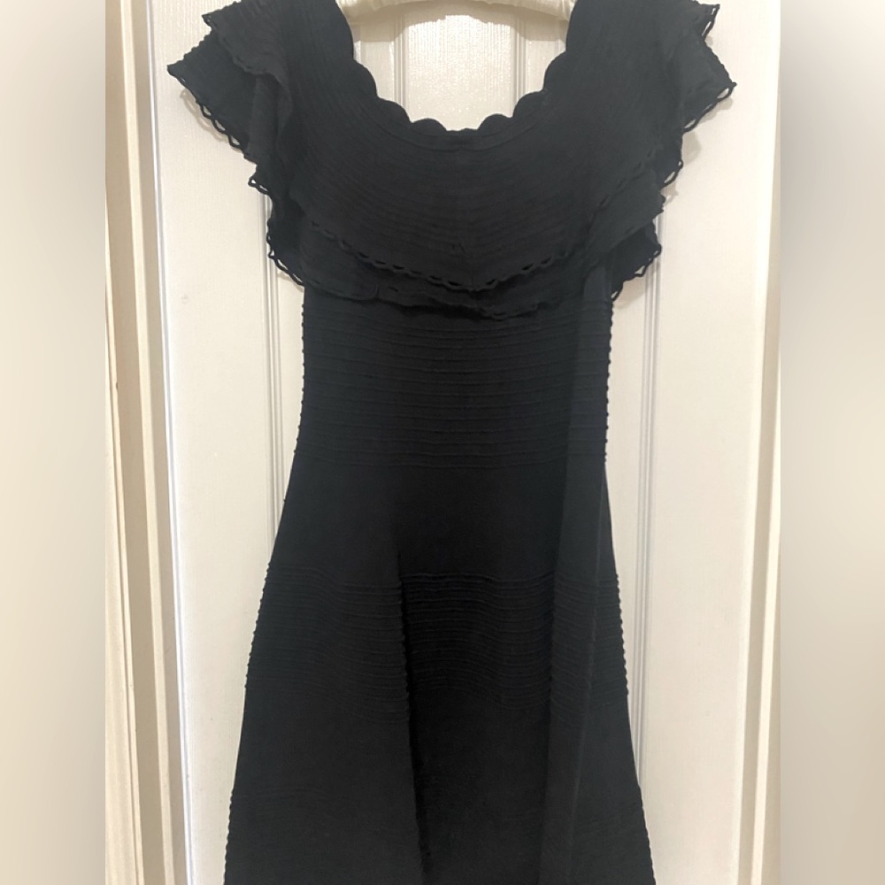 NAVY Off the shoulder Eliza J Fit & Flare Dress;Chic Beautiful Ruffled Fabric